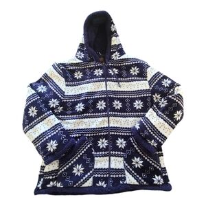 Trail Crest Plush Nordic Sherpa Lined Jacket Blue and White Snowflake Wm…